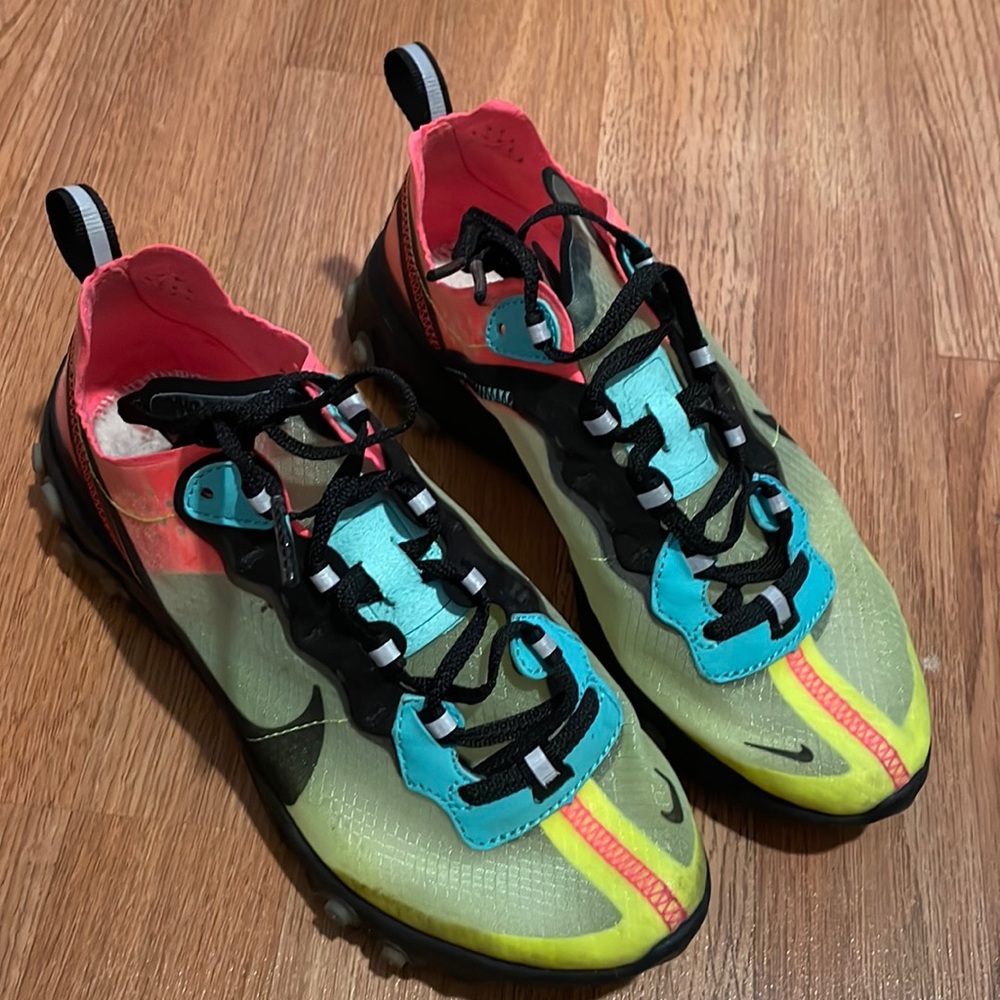 Nike React Element 87 'Hyper Fusion